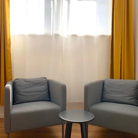 Alles Komplett - 2 Schlafzimmer, Grosse Kueche, Bad Köln Eksteriør bilde