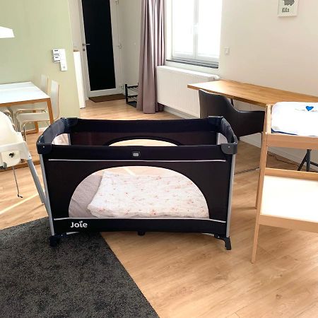 Alles Komplett - 2 Schlafzimmer, Grosse Kueche, Bad Köln Eksteriør bilde