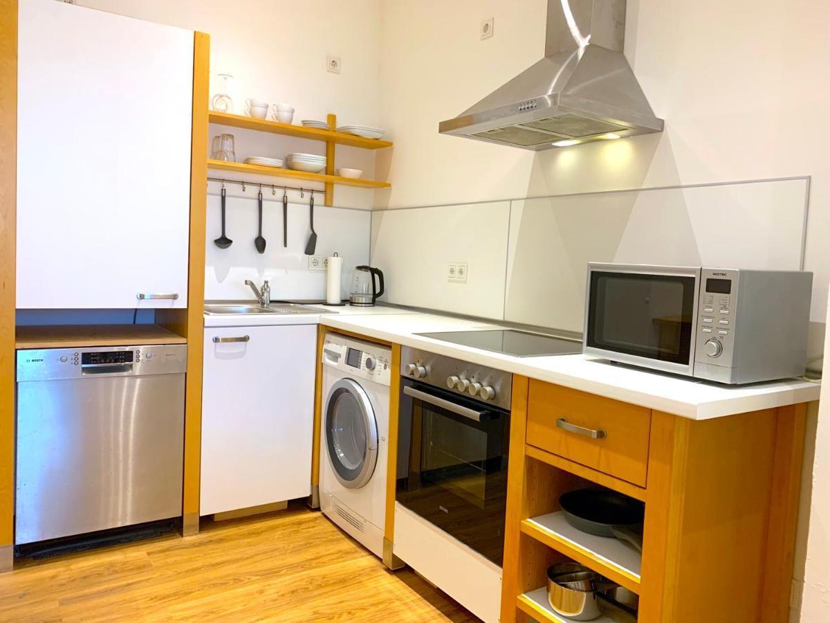 Alles Komplett - 2 Schlafzimmer, Grosse Kueche, Bad Köln Eksteriør bilde