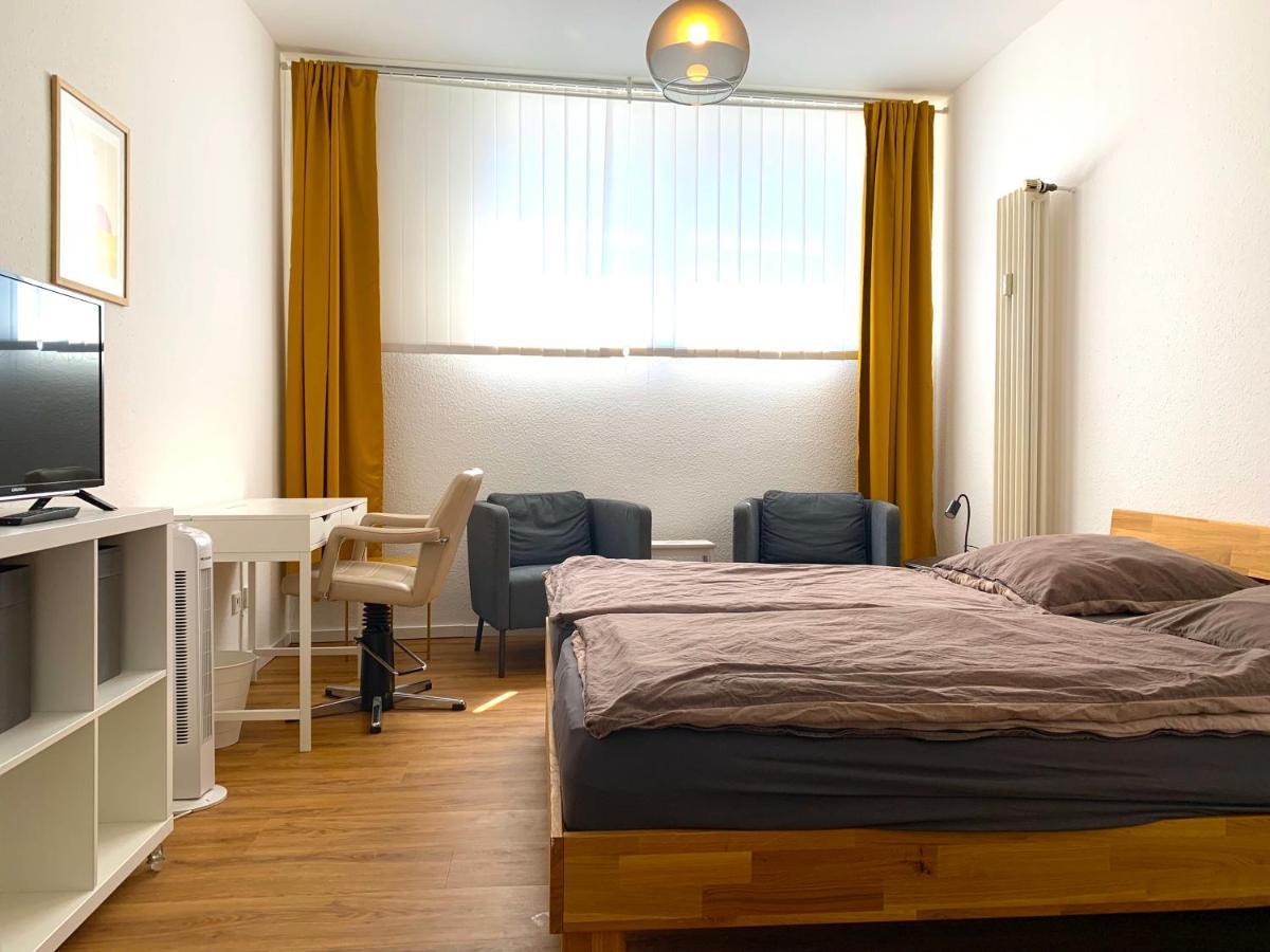 Alles Komplett - 2 Schlafzimmer, Grosse Kueche, Bad Köln Eksteriør bilde