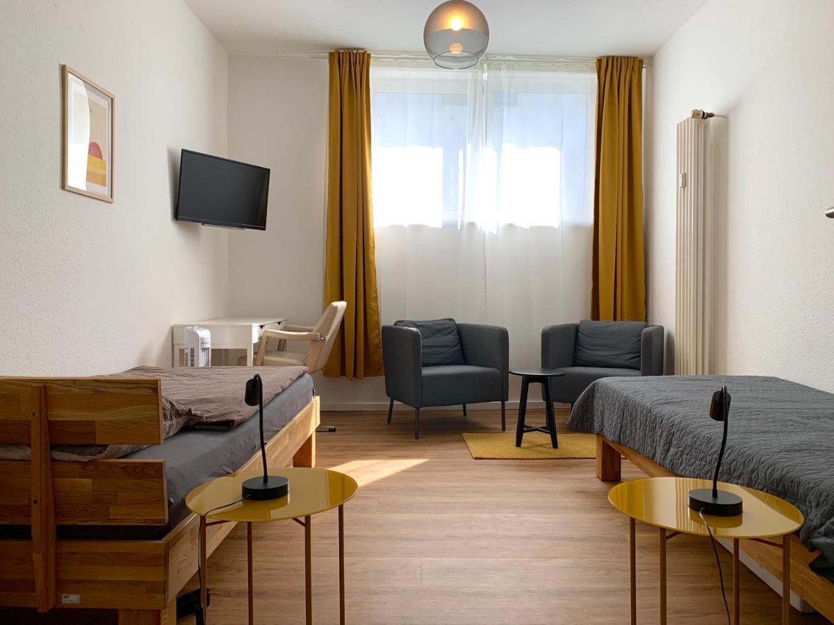 Alles Komplett - 2 Schlafzimmer, Grosse Kueche, Bad Köln Eksteriør bilde